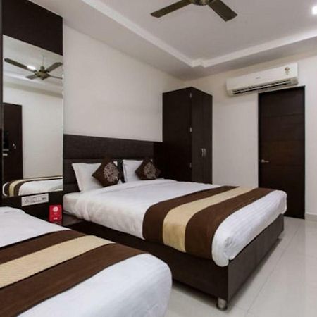 Hotel Maheshwari Avenue Ujjain Zewnętrze zdjęcie